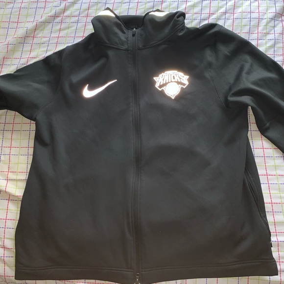 knicks warm up hoodie